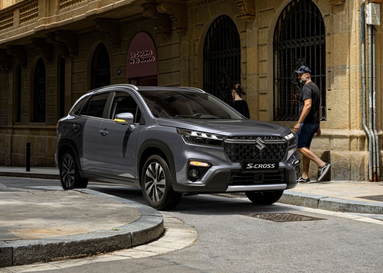 2022 Suzuki S-Cross 1.4 MHEV AllGrip 129 HP GLX Premium AT Technical Specs - cardimension.net