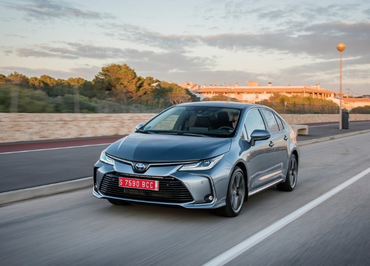 2022 Toyota Corolla 1.8 Hibrit 97 HP Passion X-Pack e-CVT Technical Specs - cardimension.net