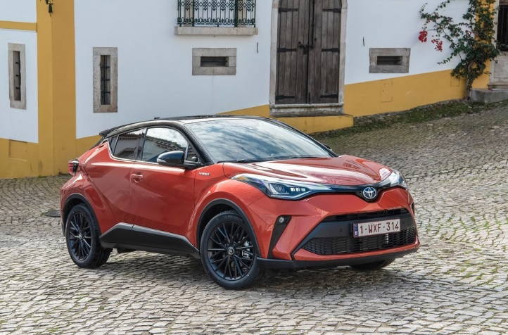 2021 Toyota C-HR 1.8 Hybrid 122 HP Passion e-CVT Technical Specs - cardimension.net