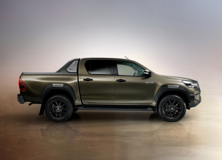 2023 Toyota Hilux 2.4 150 HP Hi-Cruiser AT Technical Specs - cardimension.net