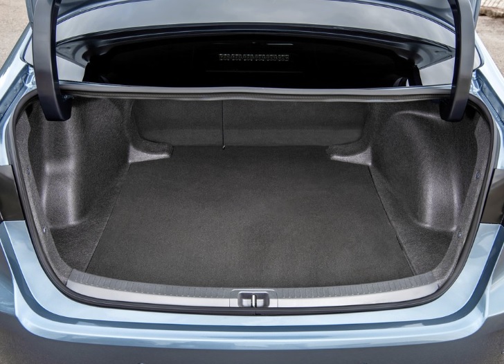 2022 Toyota Corolla Sedan 1.5 (123 HP) Vision Manual boot space and dimensions
