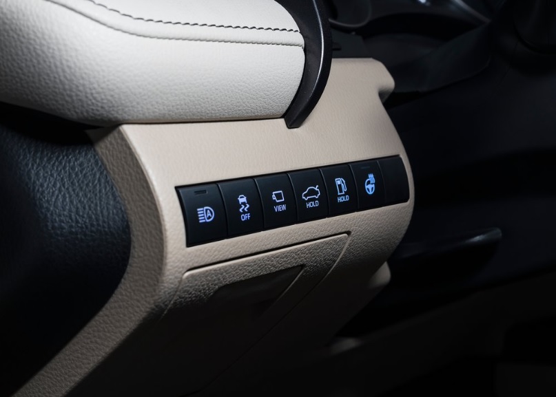 2022 Toyota Camry Sedan 2.5 Hybrid (218 HP) Passion e-CVT boot space and dimensions