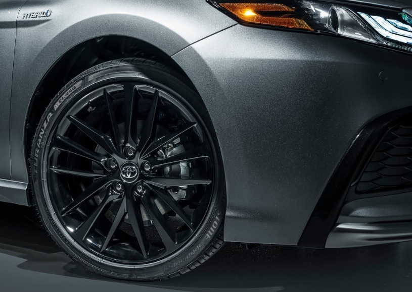 2022 Toyota Camry Sedan 2.5 Hybrid (218 HP) Passion e-CVT boot space and dimensions