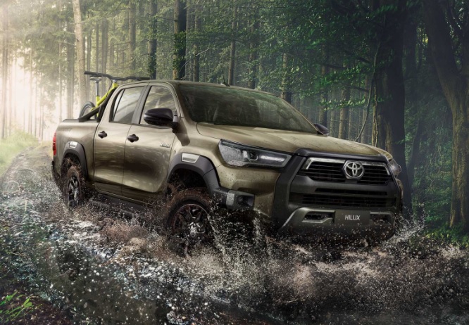 2021 Toyota Hilux 2.4 150 HP Adventure AT Technical Specs - cardimension.net