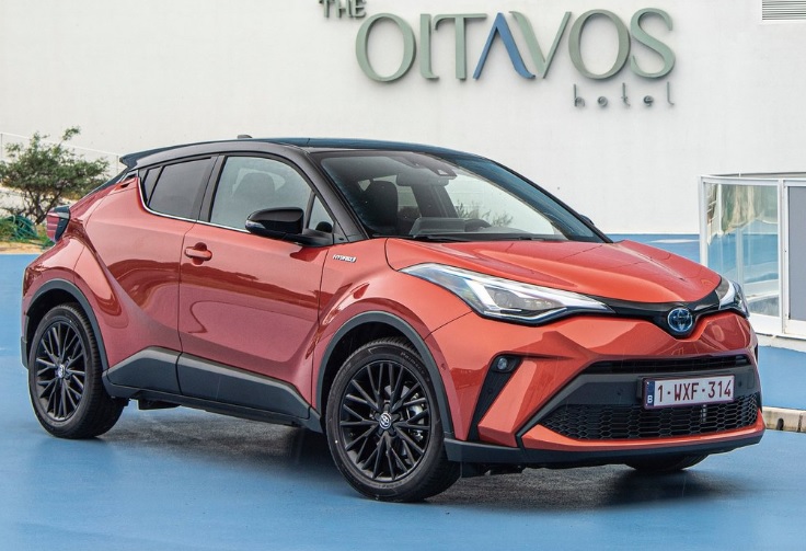 2020 Toyota C-HR Crossover 1.2 Turbo 4x2 (116 HP) Flame Manual boot space and dimensions