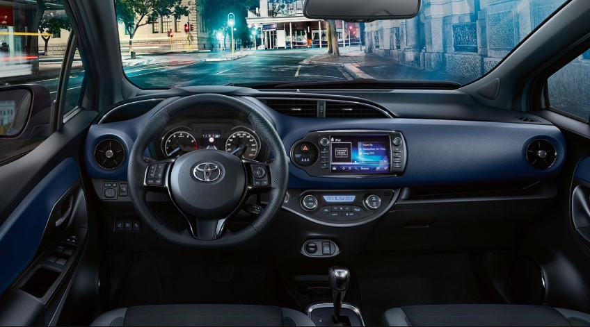 2019 Toyota Yaris Hatchback 1.5 (100 HP) Cool Multidrive S boot space and dimensions