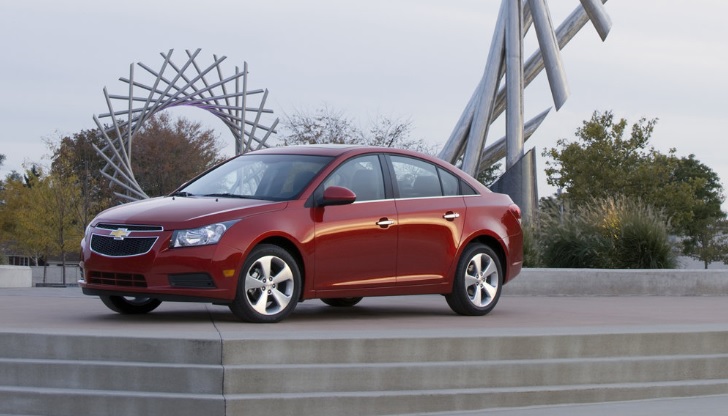 2013 Chevrolet Cruze Sedan 1.4 T (140 HP) LTZ Automatic boot space and dimensions
