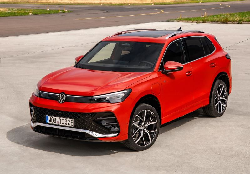 2025 Volkswagen Tiguan 1.5 eTSI 150 HP Life DSG Technical Specs - cardimension.net