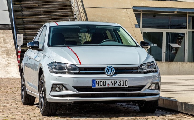 2021 Volkswagen Polo Hatchback 1.0 TSI (95 HP) Highline DSG boot space and dimensions