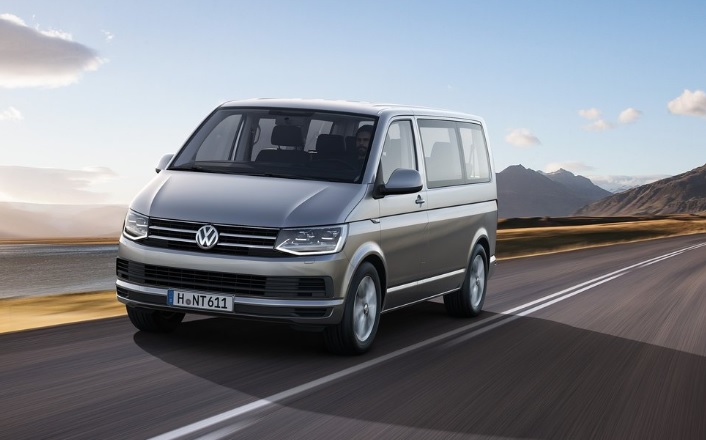 2018 Volkswagen Transporter Combi 2.0 TDI (114 HP) Camlivan Manual boot space and dimensions