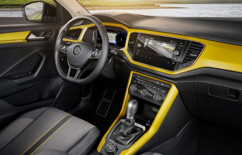 2019 Volkswagen T-Roc SUV 1.5 TSI (150 HP) Highline DSG boot space and dimensions