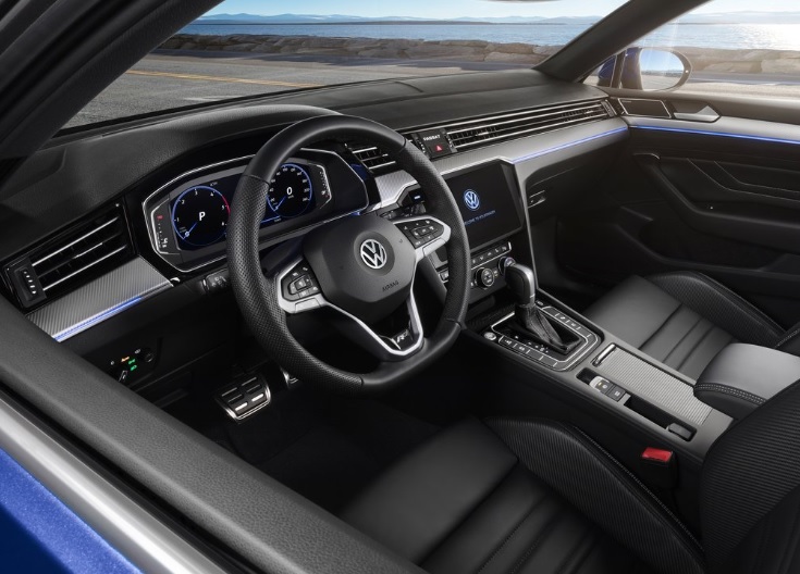 2020 Volkswagen Passat Sedan 2.0 TDI SCR (150 HP) Business DSG boot space and dimensions
