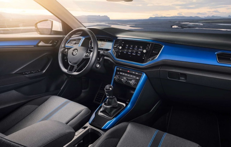 2020 Volkswagen T-Roc 1.5 TSI ACT 150 HP Highline DSG Technical Specs - cardimension.net