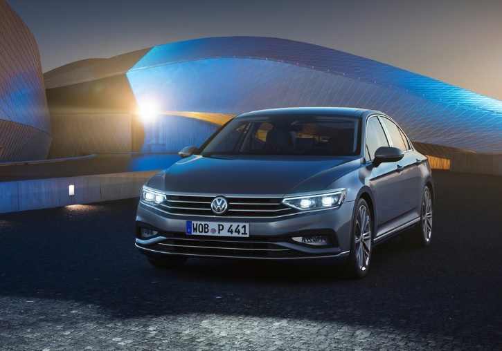 2022 Volkswagen Passat Sedan 1.5 TSI ACT (150 HP) Impression DSG boot space and dimensions