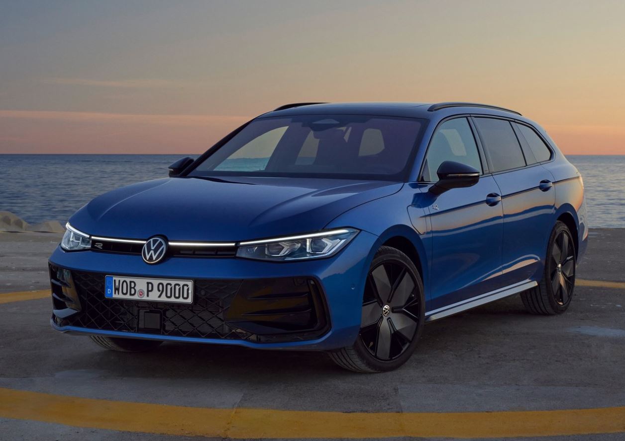 2025 Volkswagen Passat 1.5 eTSI 150 HP Business DSG Technical Specs - cardimension.net