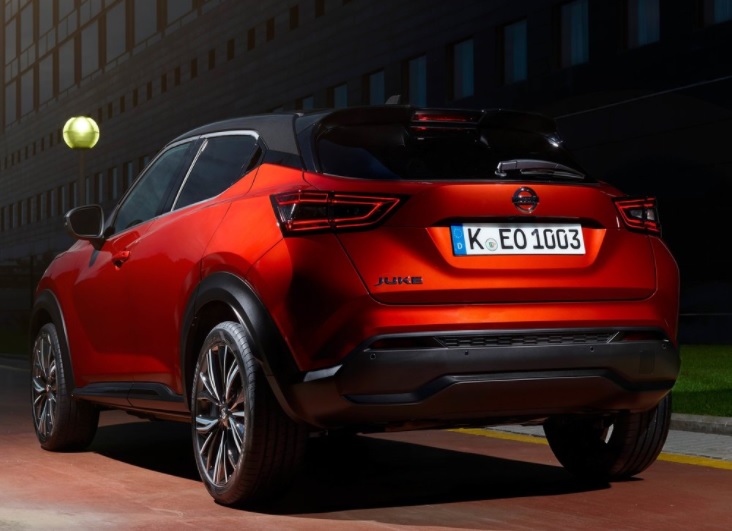 2024 Nissan Juke SUV 1.0 DIGT (115 HP) Tekna DCT boot space and dimensions
