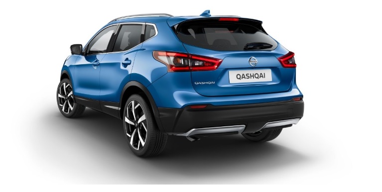 2018 Nissan Qashqai Crossover 1.2 (115 HP) Sky Pack X-Tronic boot space and dimensions