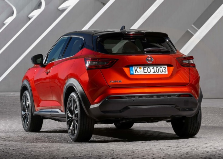 2022 Nissan Juke SUV 1.0 DIGT (115 HP) Tekna DCT boot space and dimensions