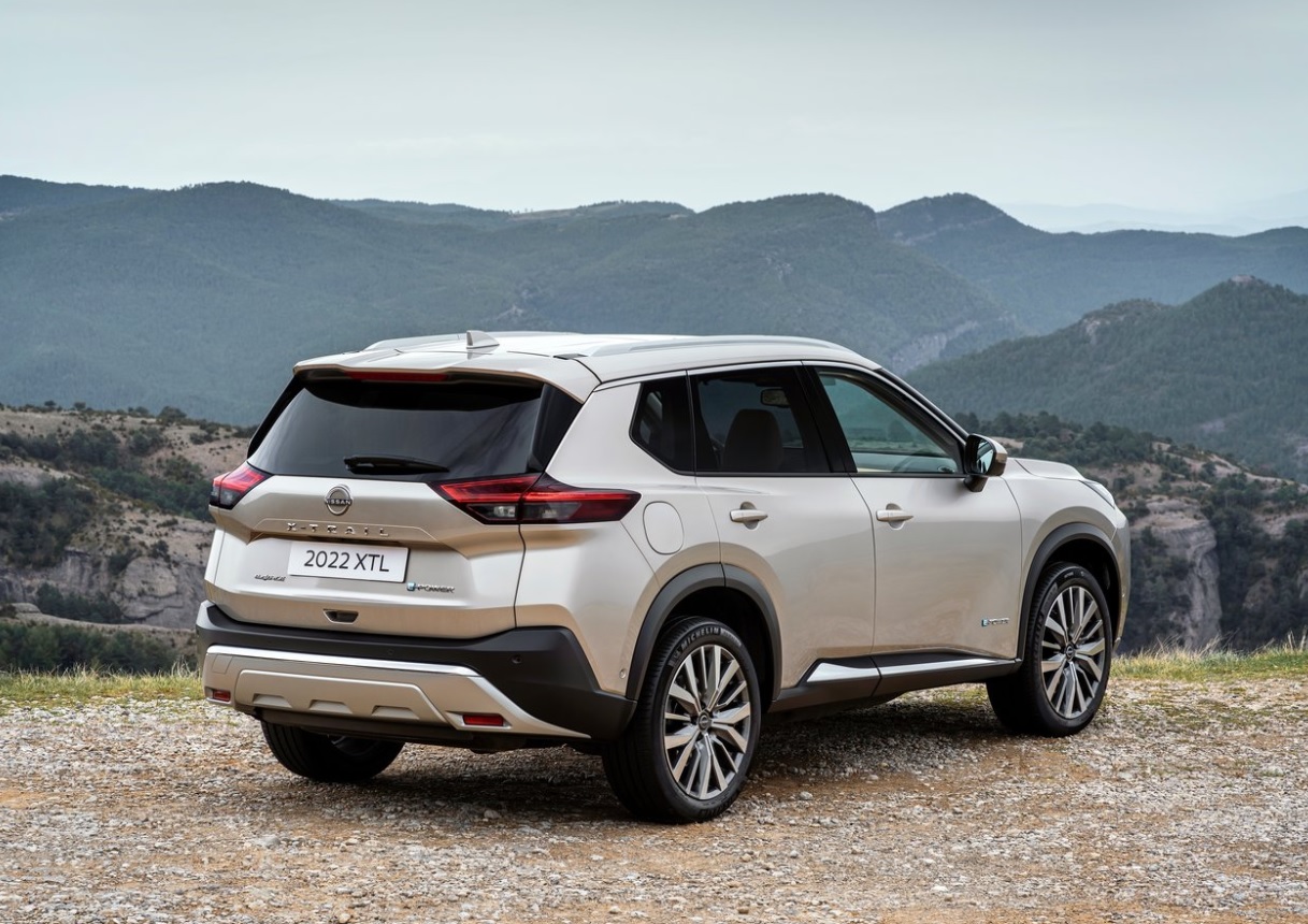 2022 Nissan X-Trail 1.5 Turbo 163 HP Platinum Premium CVT Technical Specs - cardimension.net