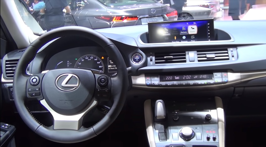 2017 Lexus CT 1.8 136 HP Executive CVT Technical Specs