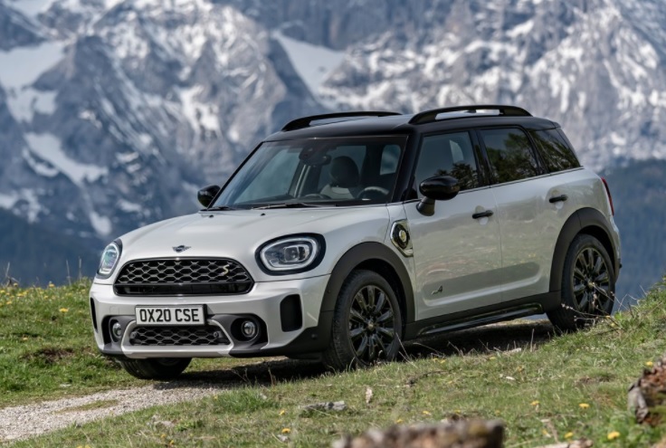 2021 Mini Cooper Countryman Hatchback 1.5 (136 HP) Iconic AT boot space and dimensions