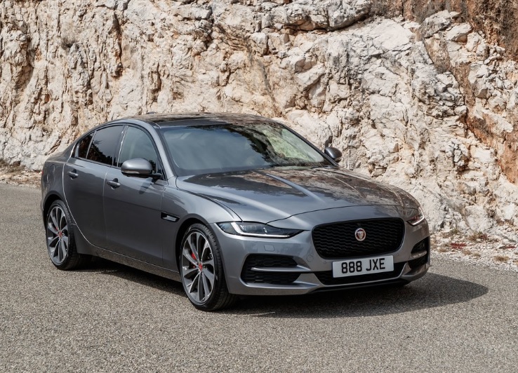 2020 Jaguar XE 2.0 D180 180 HP R-Dynamic SE AT Technical Specs - cardimension.net