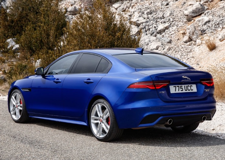 2020 Jaguar XE 2.0 D180 180 HP R-Dynamic SE AT Technical Specs