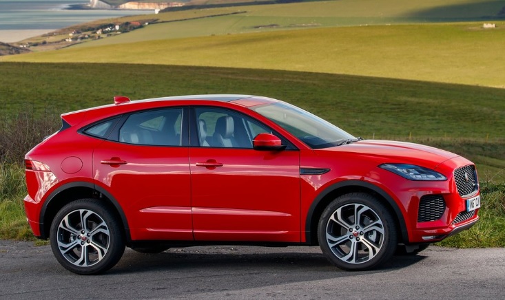 2019 Jaguar E-Pace SUV 2.0 R (250 HP) R-Dynamic AT boot space and dimensions