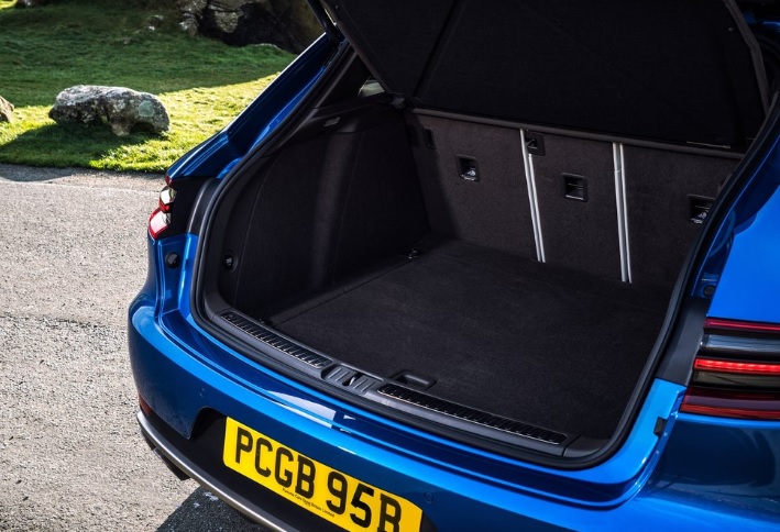 2014 Porsche Macan SUV 3.0 (258 HP) S Diesel Automatic boot space and dimensions