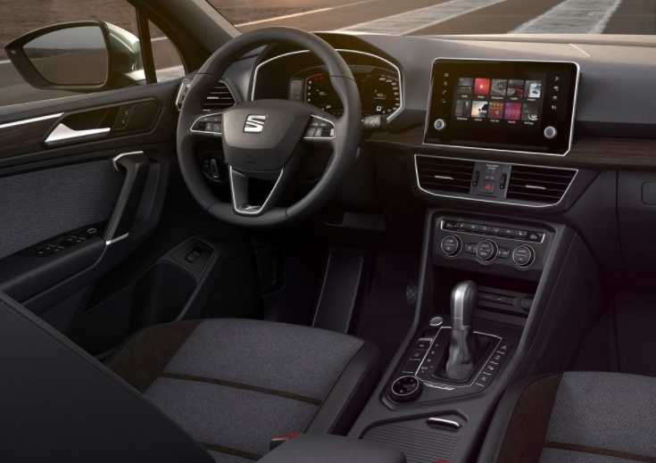 2021 Seat Tarraco SUV 1.5 EcoTSI (150 HP) FR DSG boot space and dimensions