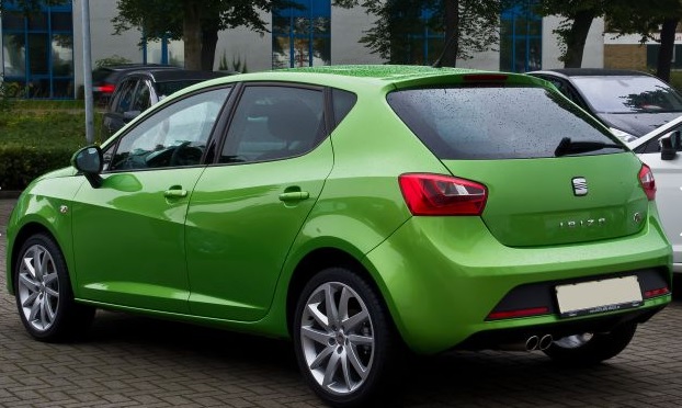 2013 Seat Ibiza Hatchback 1.4 TSI (150 HP) FR DSG boot space and dimensions