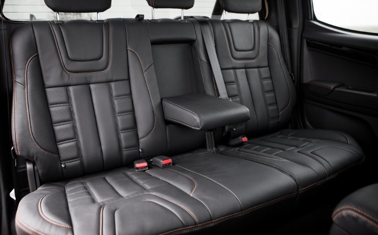 2018 Isuzu D-Max Pick Up 1.9 (164 HP) V-Life Manual boot space and dimensions