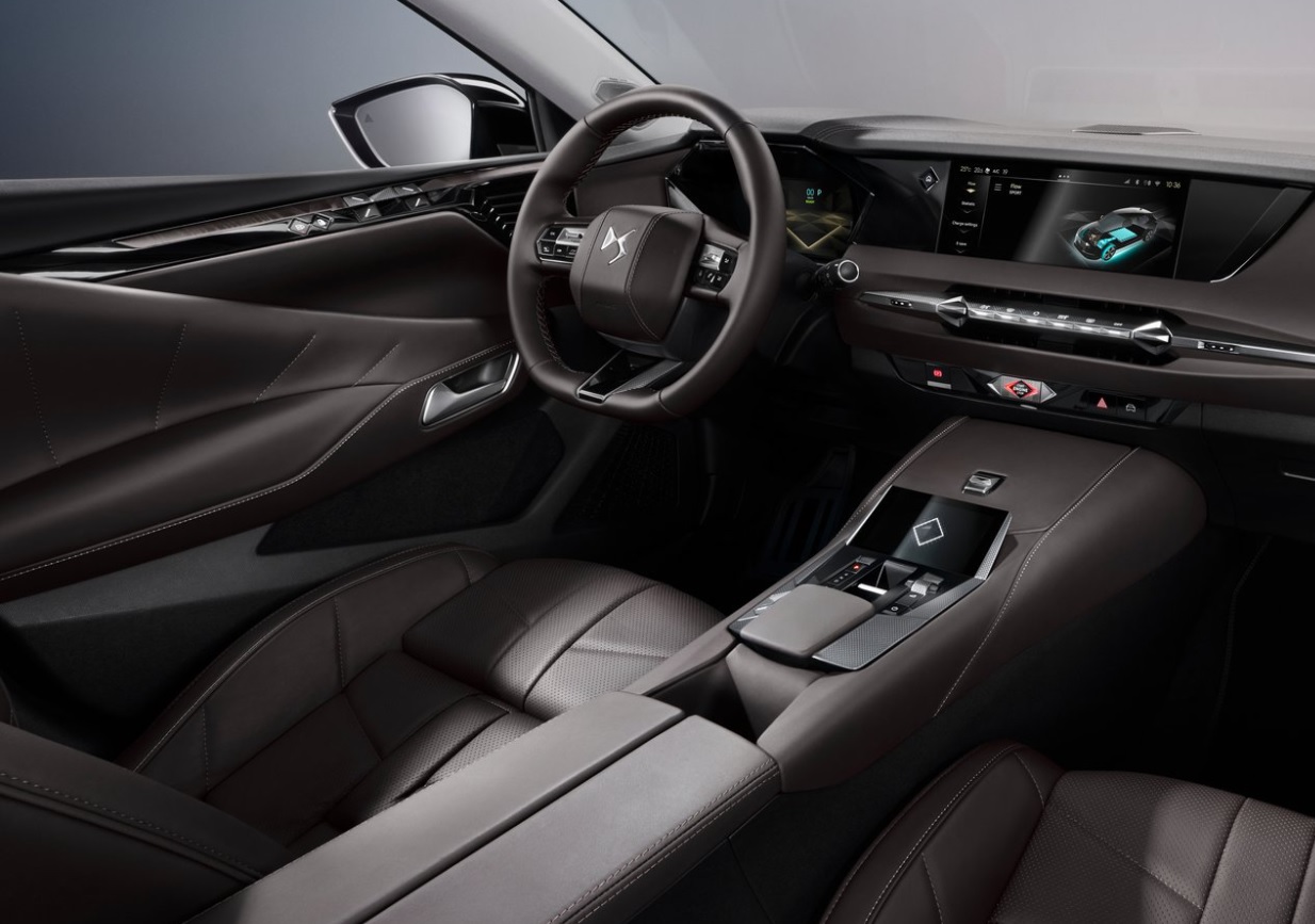 2023 DS DS 4 1.6 PureTech 225 HP Trocadero EAT8 Technical Specs - cardimension.net