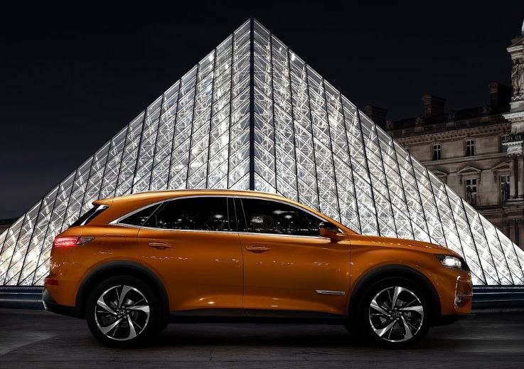 2022 DS DS 7 Crossback 1.6 Hibrit 300 HP E-Tense Grand Chic Rivoli Automatic Technical Specs - cardimension.net