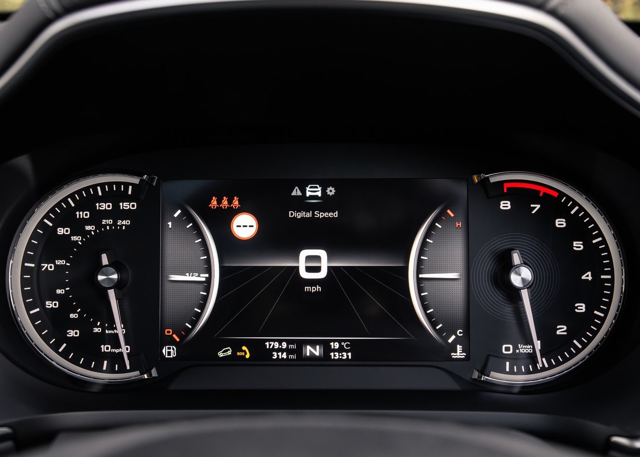 2023 MG HS SUV 1.5 (162 HP) Luxury DCT boot space and dimensions