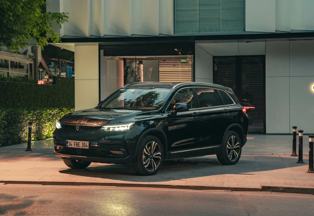 2023 Skywell ET5 85 kWh 204 HP LR Exclusive AT Technical Specs - cardimension.net