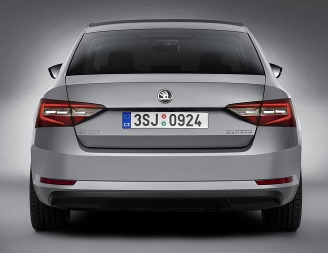 2016 Skoda Superb Sedan 1.4 TSI (150 HP) Prestige DSG boot space and dimensions