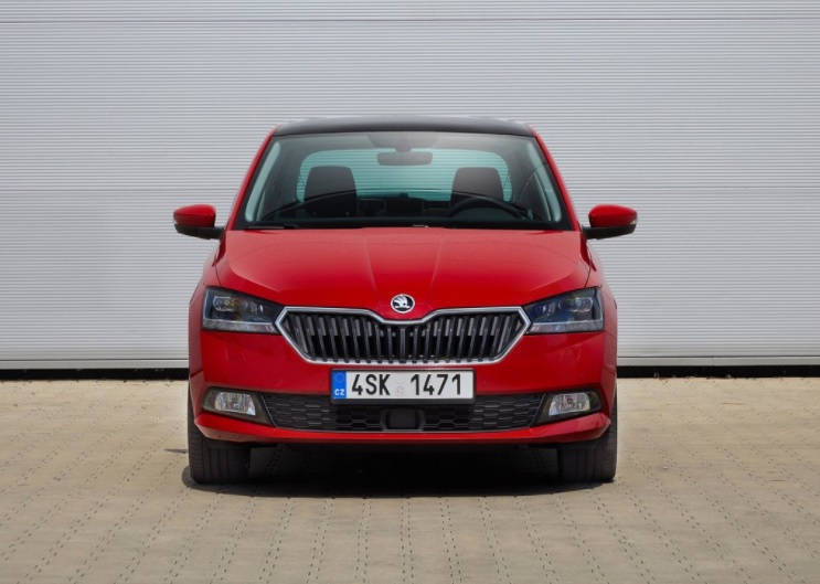 2021 Skoda Fabia Hatchback 1.0 TSI (95 HP) Premium DSG boot space and dimensions