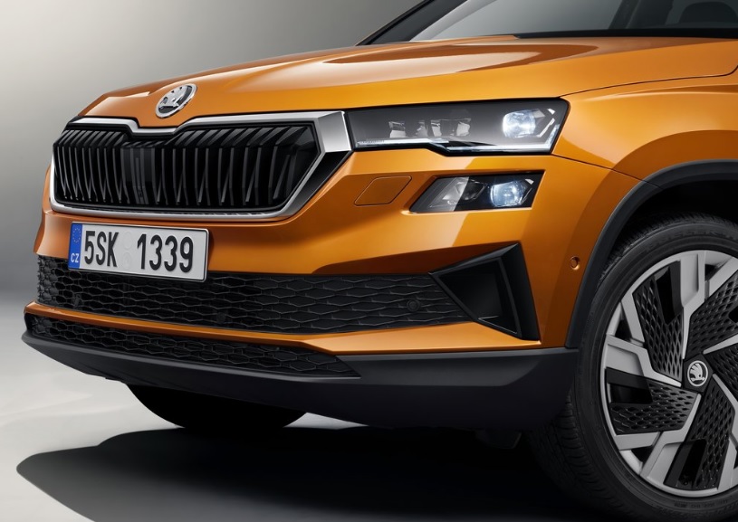 2022 Skoda Karoq SUV 1.5 TSI (150 HP) Elite DSG boot space and dimensions