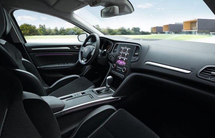 2018 Renault Megane HB 1.5 DCi 110 HP Icon Manual Technical Specs - cardimension.net