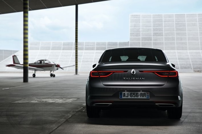 2022 Renault Talisman 1.3 TCe 160 HP Icon EDC Technical Specs - cardimension.net