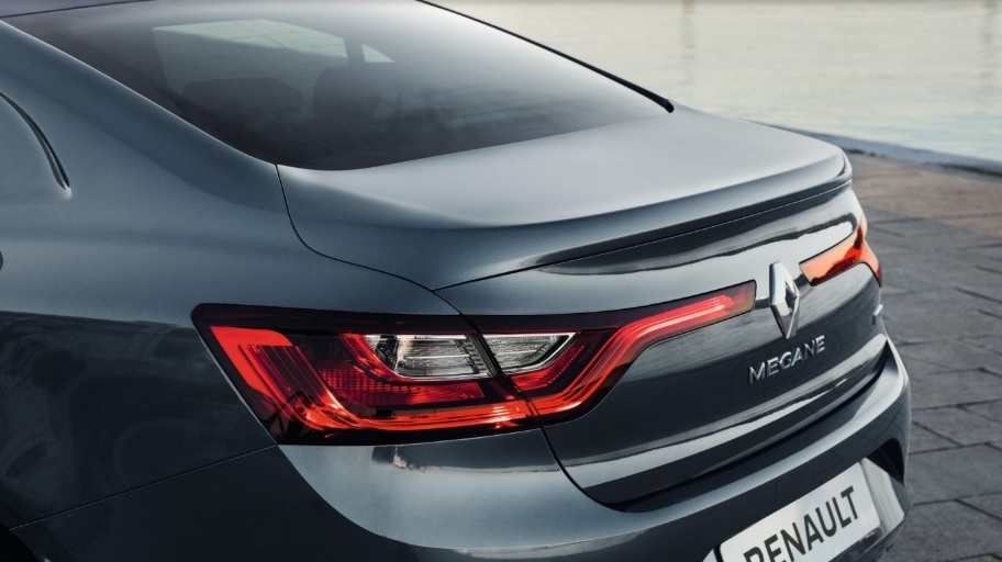 2019 Renault Megane Sedan 1.5 DCi (110 HP) Touch Manual boot space and dimensions