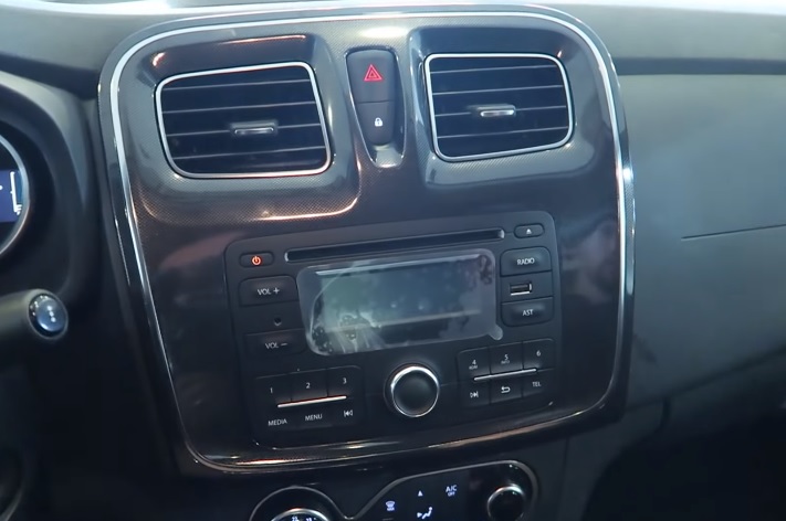 2019 Renault Symbol Hatchback 1.5 DCi (90 HP) Touch Manual boot space and dimensions