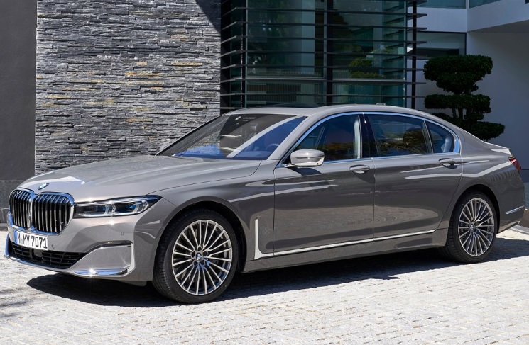 2022 BMW 7 Series 740Ld xDrive 3.0 340 HP Pure Excellence Steptronic Technical Specs - cardimension.net