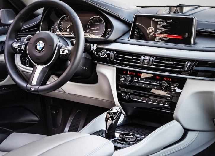 2018 BMW X6 SUV 40d 3.0 (313 HP) xDrive Steptronic boot space and dimensions