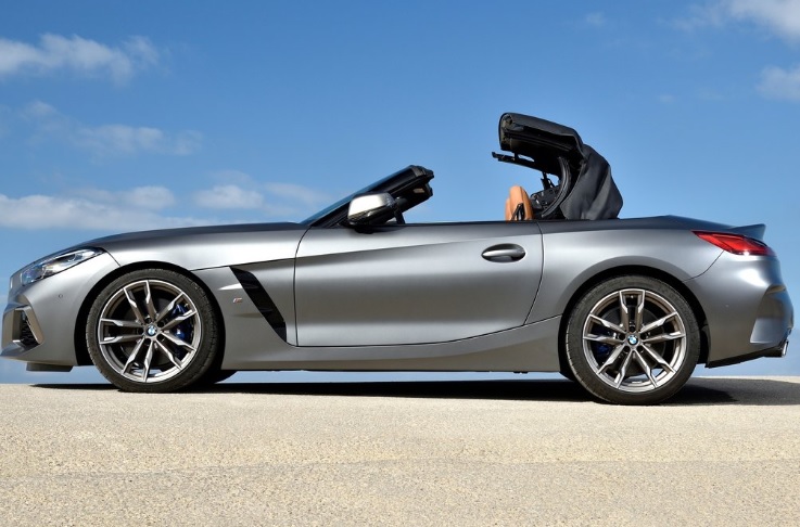 2025 BMW Z Series Z4 2.0 sDrive30i 258 HP M Sport Steptronic Technical Specs - cardimension.net