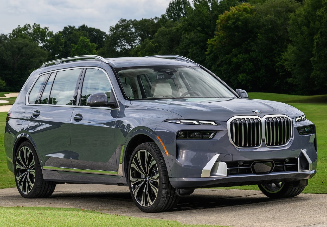 2023 BMW X7 3.0 xDrive40d 340 HP M Excellence Steptronic Technical Specs - cardimension.net