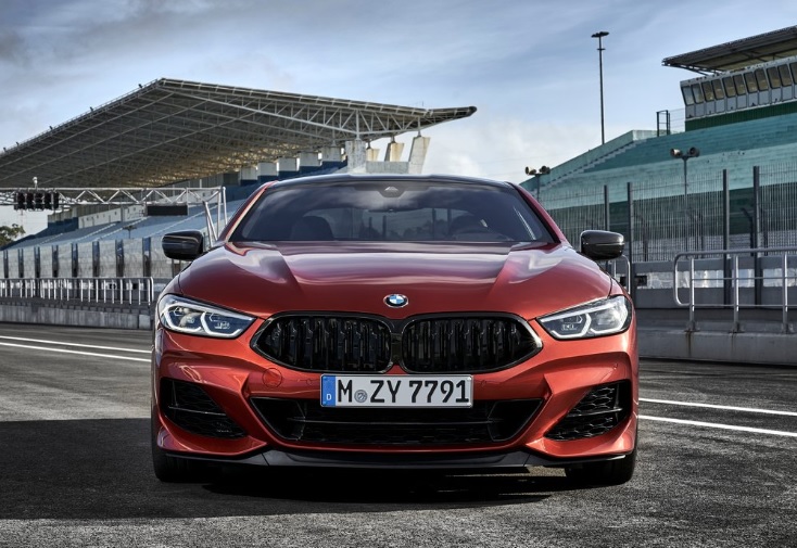 2020 BMW 8 Series Cabrio 840i xDrive 3.0 (340 HP) M Technic Steptronic boot space and dimensions