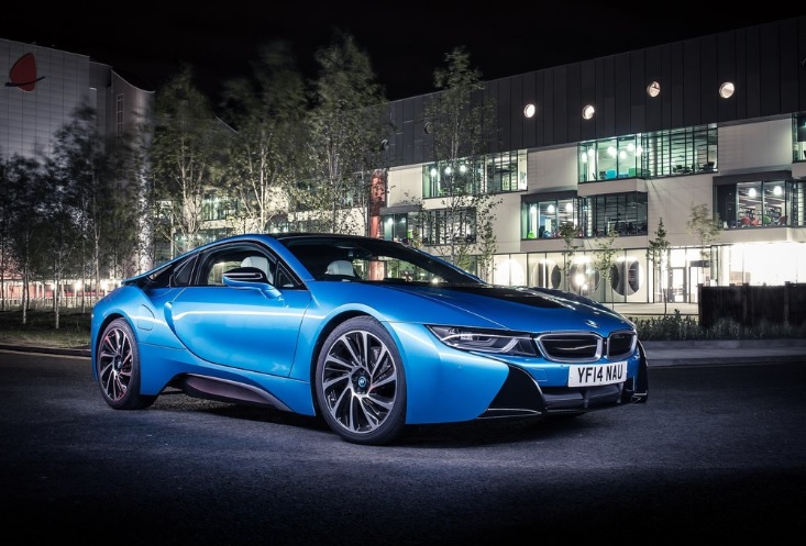 2017 BMW i8 1.5 362 HP Halo Steptronic Technical Specs - cardimension.net