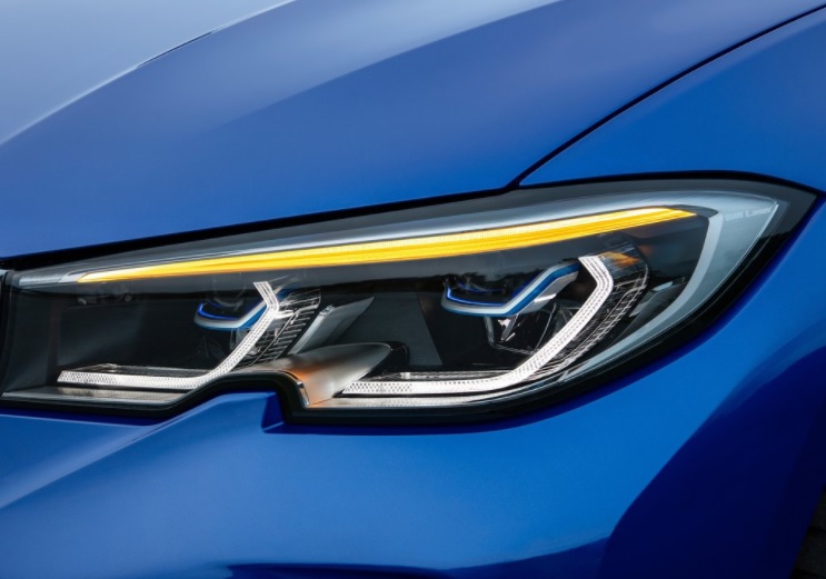 2021 BMW 3 Series Sedan 320i 1.6 (170 HP) M Sport Steptronic boot space and dimensions